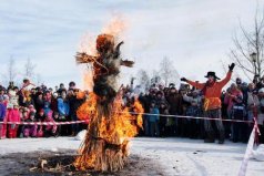 世界十大奇葩新年習(xí)俗，第二個你敢嗎？